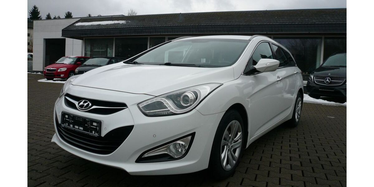 Hyundai i40 172.400 km 7.490 &euro; Schneeberg 08289