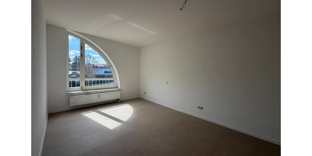 Etagenwohnung Bad Neustadt an der Saale - 3 Zimmer, 94 m&sup2;, 890&euro; | Angebot:26567483