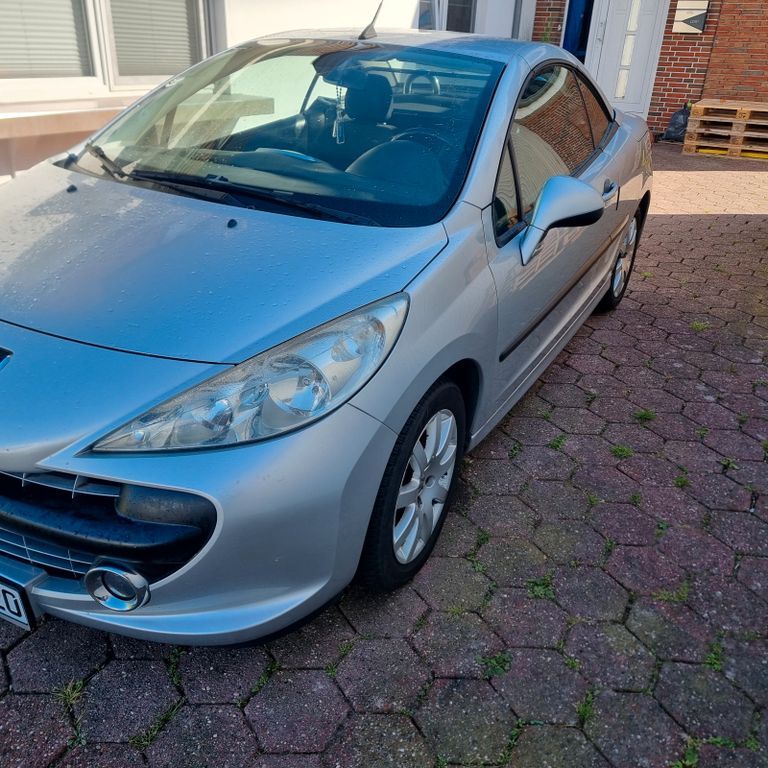 Peugeot 207 152.000 km 2.850 € Ostrhauderfehn 26842