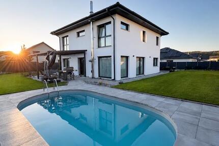 Haus Wutöschingen - 5.5 Zimmer, 185 m&sup2;, 875.000&euro; | Angebot:26953225