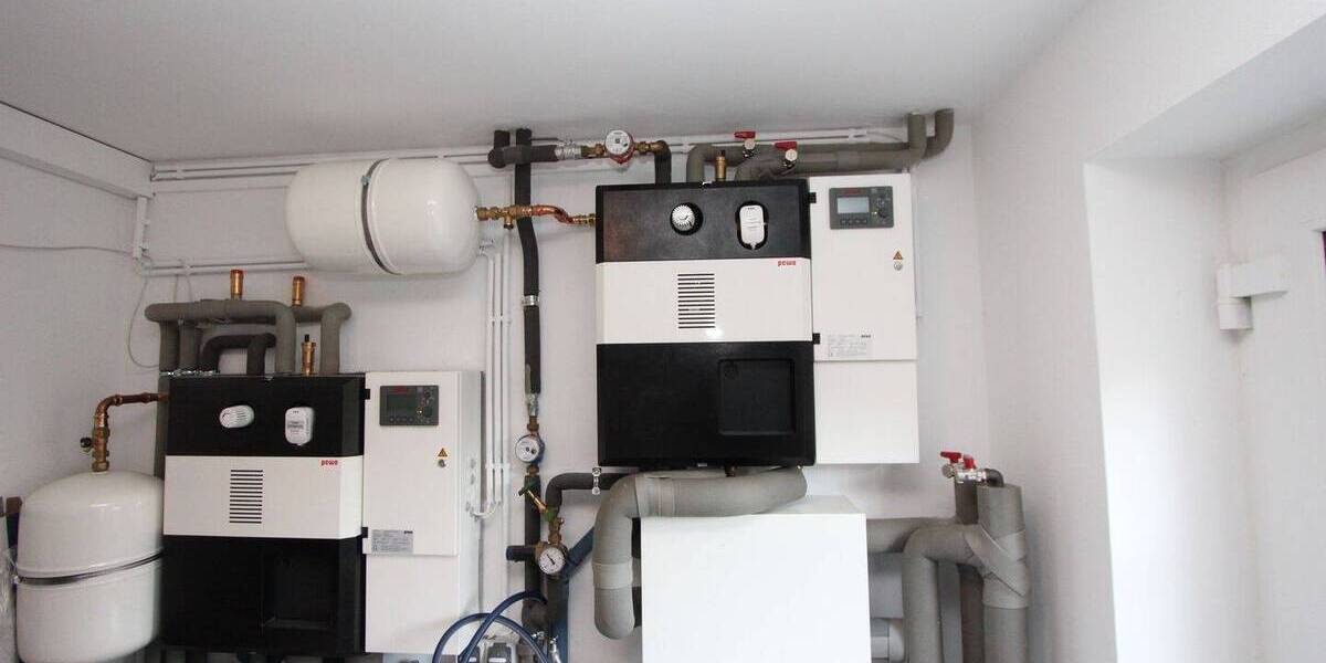 Mehrfamilienhaus, Wohnhaus Klanxbüll - 7 Zimmer, 182 m&sup2;, 398.000&euro; | Angebot:25706558