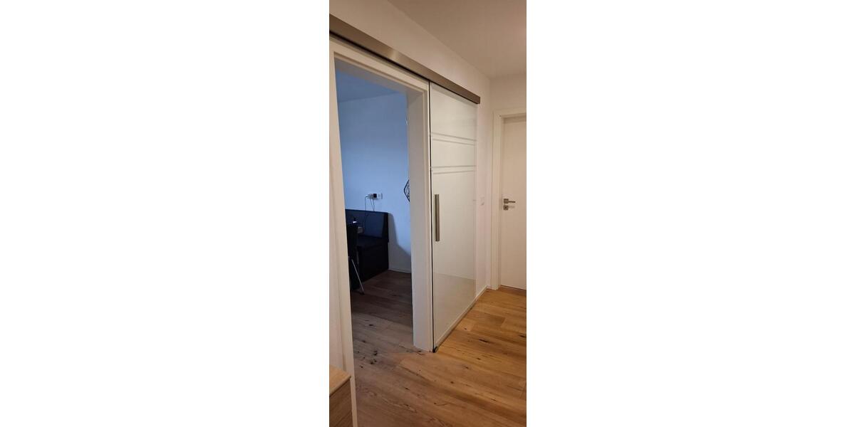 Dachgeschoßwohnung Neumarkt in der Oberpfalz Altenhof - 3 Zimmer, 70 m&sup2;, 230.000&euro; | Angebot:26423821