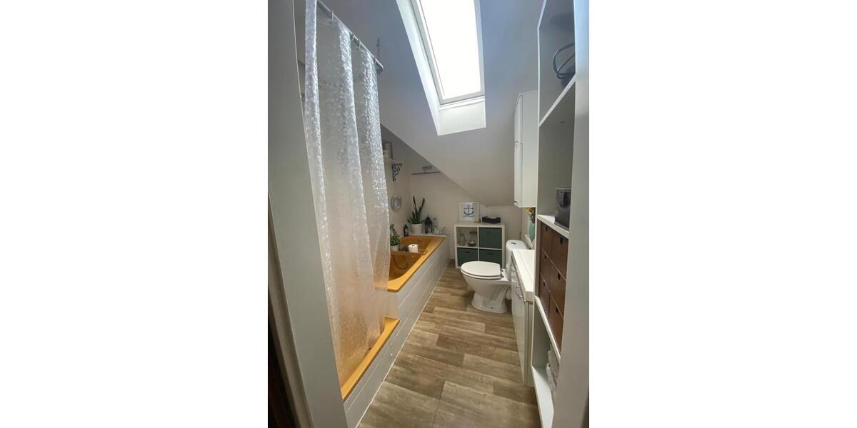 Dachgeschoßwohnung Würselen - 2 Zimmer, 60 m&sup2;, 198.000&euro; | Angebot:25869419