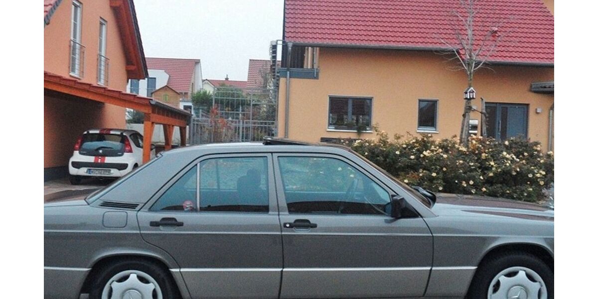 Mercedes-Benz 190 206.154 km 4.280 &euro; Potsdam 14467