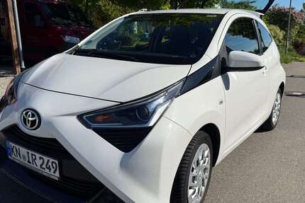 Toyota Aygo 63.000 km 9.490 &euro; Stockach 78333