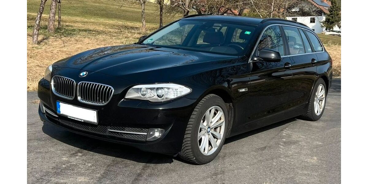 BMW 525 217.000 km 8.499 &euro; Hilders 36115