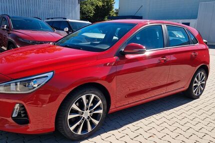 Hyundai i30 58.300 km 11.490 &euro; Kempten 87439