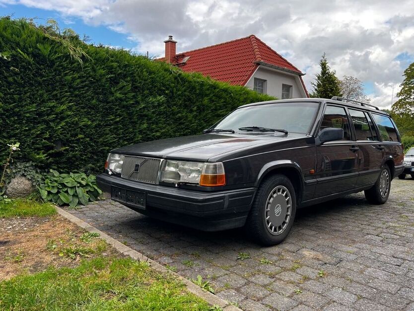 940