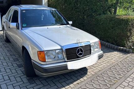 Mercedes-Benz E 260 199.000 km 8.999 &euro; Bautzen 02625