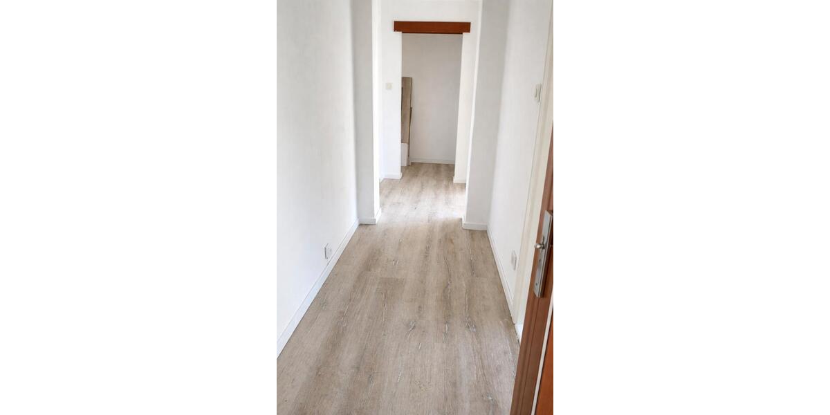 Etagenwohnung Rosenow - 2 Zimmer, 57 m&sup2;, 320&euro; | Angebot:26604914