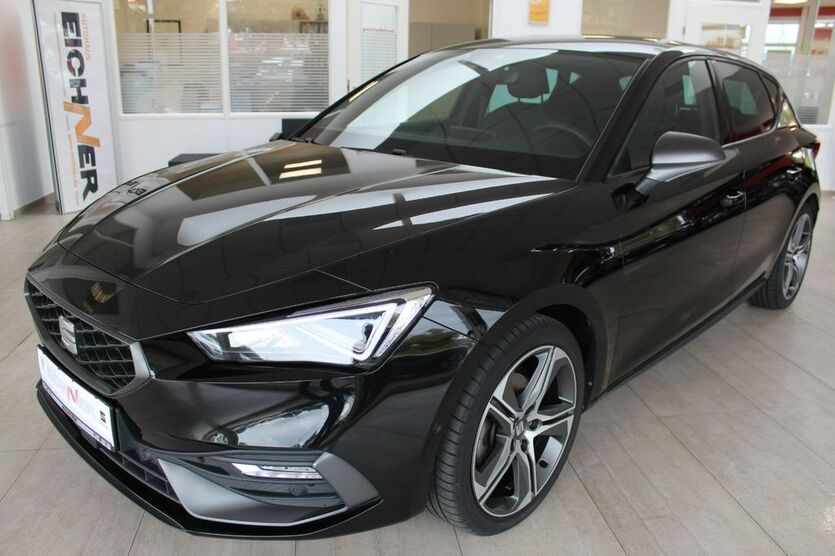 Seat Leon 28.015 km 23.990 € Eisleben 06295