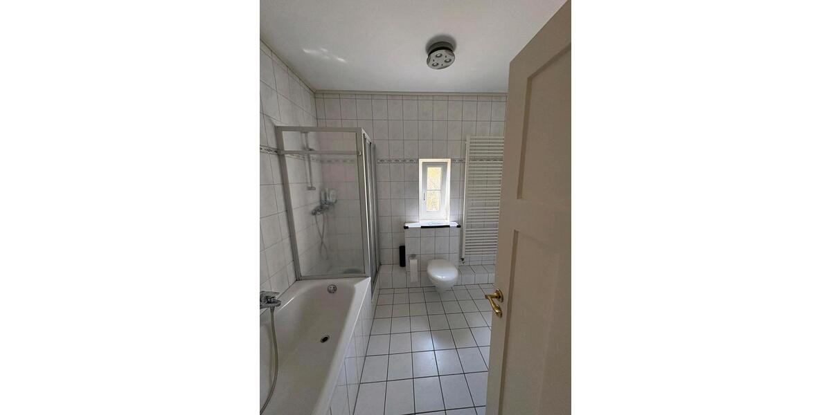 Einfamilienhaus Olsberg - 10 Zimmer, 153 m&sup2;, 182.000&euro; | Angebot:26341110