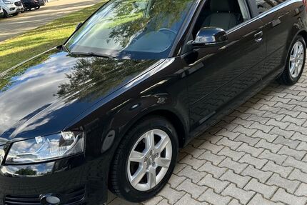 Audi A3 82.876 km 7.890 &euro; Köln 51069