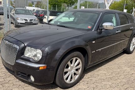 Chrysler 300C 253.000 km 7.499 &euro; Buxtehude 21614
