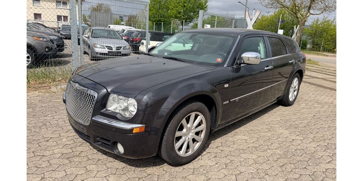 Chrysler 300C 253.000 km 7.499 &euro; Buxtehude 21614