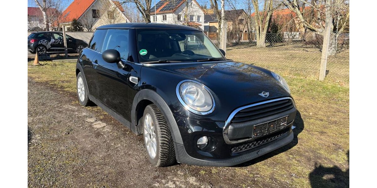 Mini ONE 146.000 km 6.999 &euro; Leipzig 04288