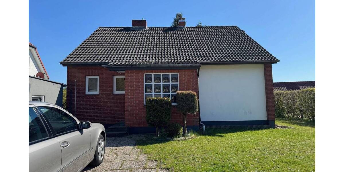 Einfamilienhaus Eutin - 5 Zimmer, 100 m&sup2;, 282.000&euro; | Angebot:26055774