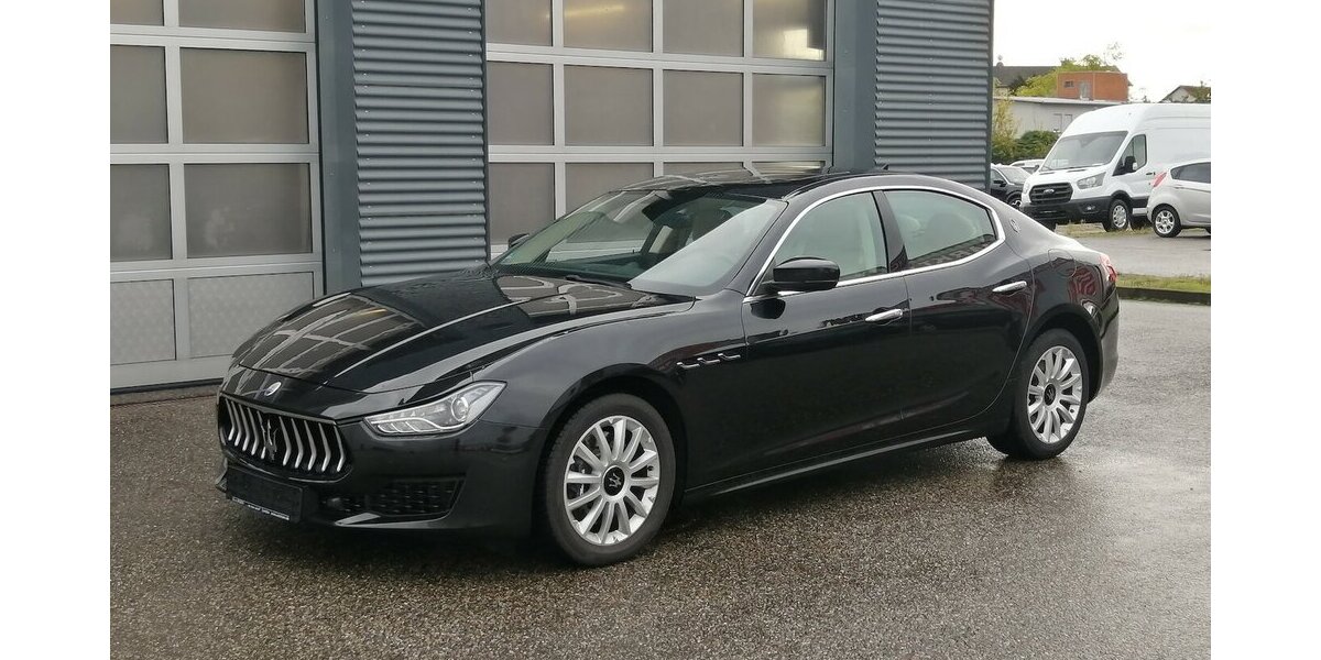 Maserati Ghibli 3.0 D Leder Klimaautomatik Leder BI-XENON 39.900 km 42.499 &euro; Landau 76829