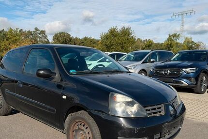 Renault Clio 159.617 km 999 &euro; Wildau 15745