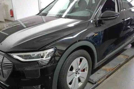 Audi e-tron 62.000 km 26.990 &euro; Bad Langensalza 99947