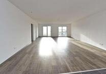 Schöne 3-Zimmer Neubau Wohnung, möbliert, 110m², ab 30.09.