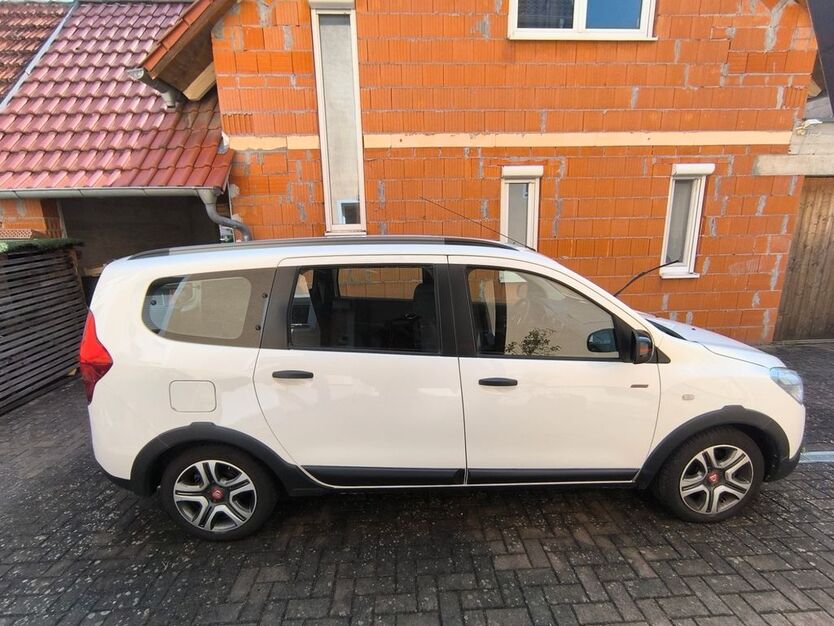 Dacia Lodgy 52.400 km 13.100 € Schaafheim 64850