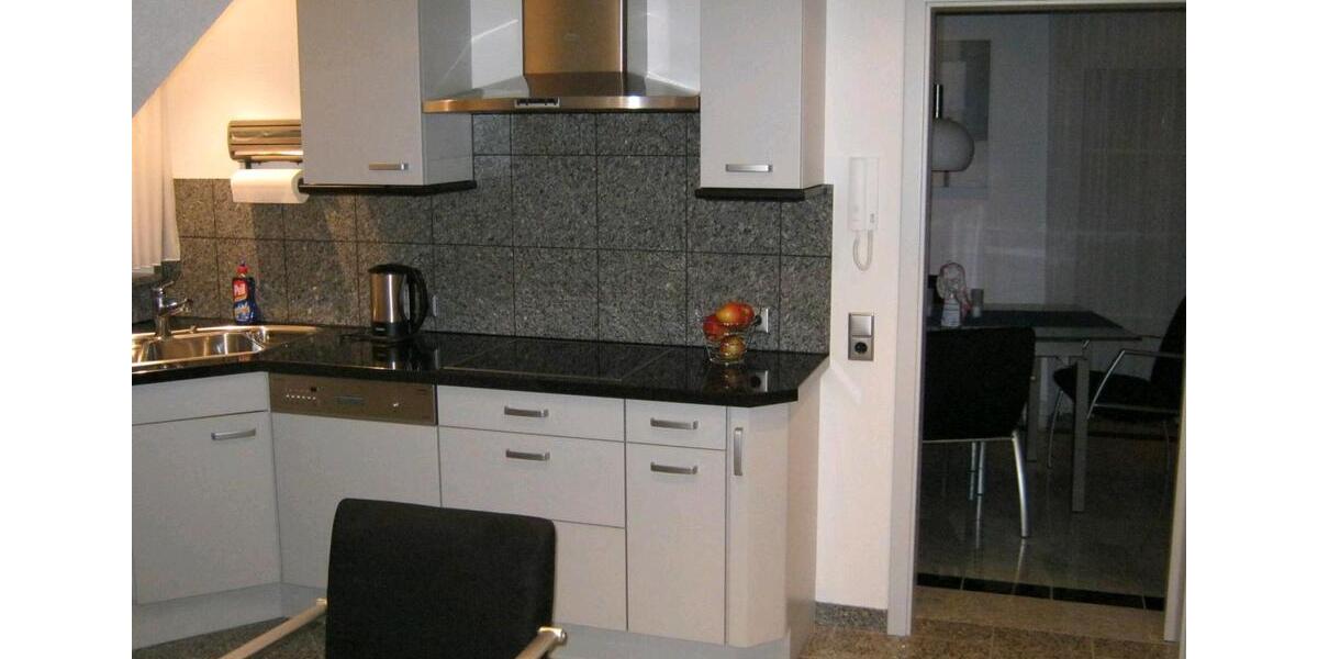 Dachgeschoßwohnung Angelburg - 3 Zimmer, 120 m&sup2;, 700&euro; | Angebot:26398968