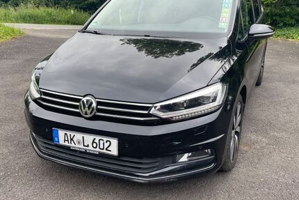 VW Touran 191.700 km 14.100 &euro; Fürthen 57539
