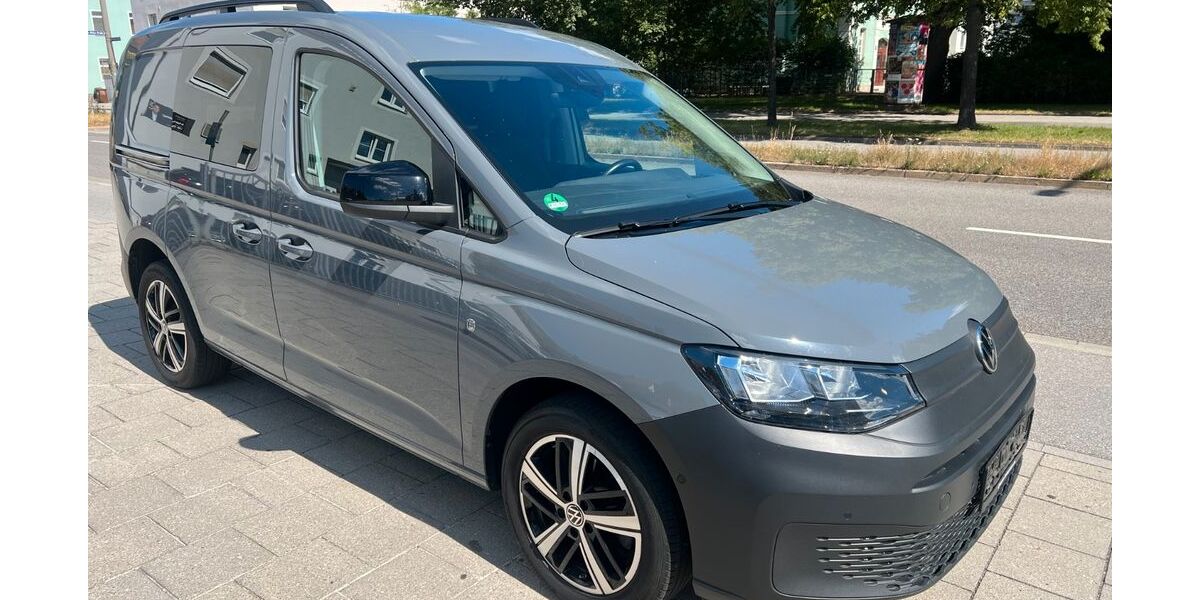VW Caddy 74.000 km 18.650 &euro; Regensburg 93055