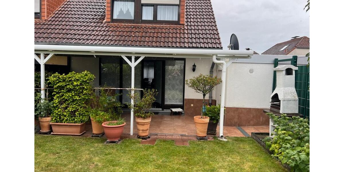 Charmantes 5-Zimmer-Haus mit Garten, Sauna & Doppelgarage 5 zimmer