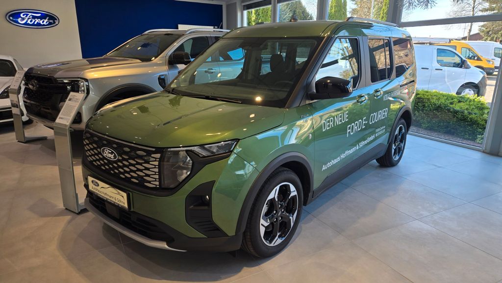 Ford Tourneo Courier 2.000 km 32.400 &euro; Dahme/Mark 15936