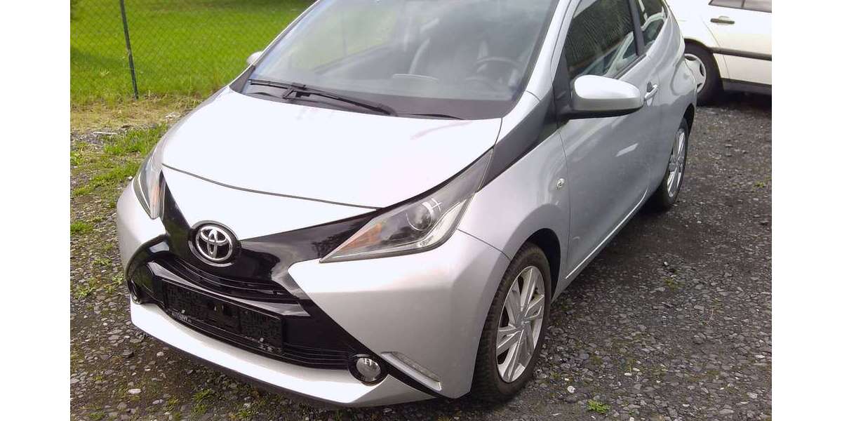Toyota Aygo 74.000 km 5.790 &euro; Warendorf, Stadt 48231