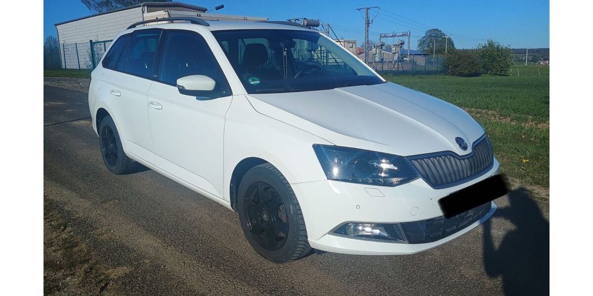Skoda Fabia 126.000 km 9.800 &euro; Faulungen 99976