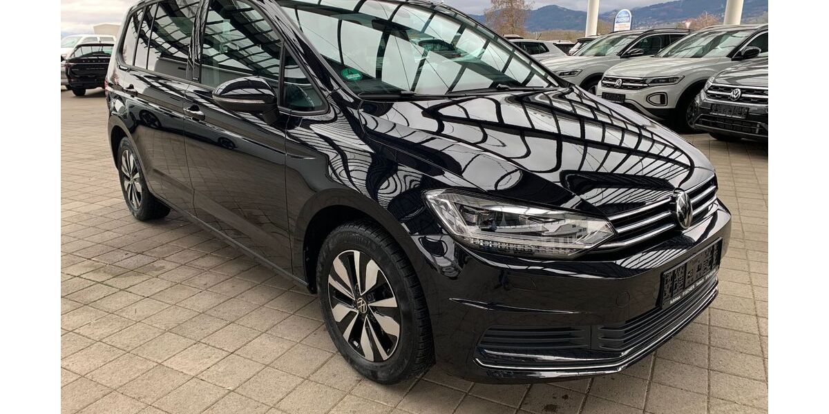 VW Touran 31.654 km 32.900 &euro; Sasbach 77880