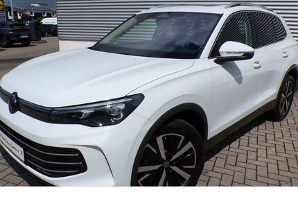 VW Tiguan 9.000 km 41.450 &euro; Ritterhude 27721