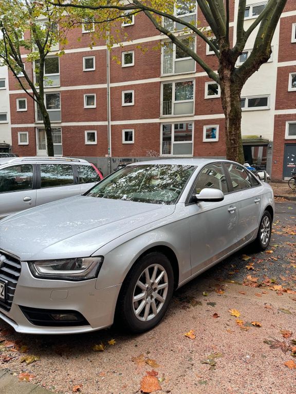 Audi A4 138.000 km 6.199 € Hamburg 22113