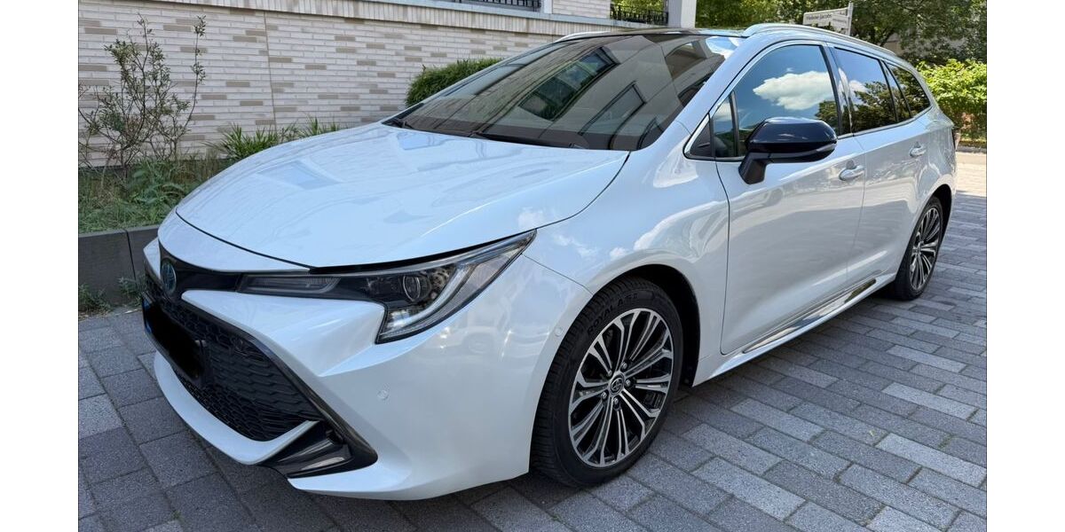Toyota Corolla 89.236 km 21.990 &euro; Berlin 12163