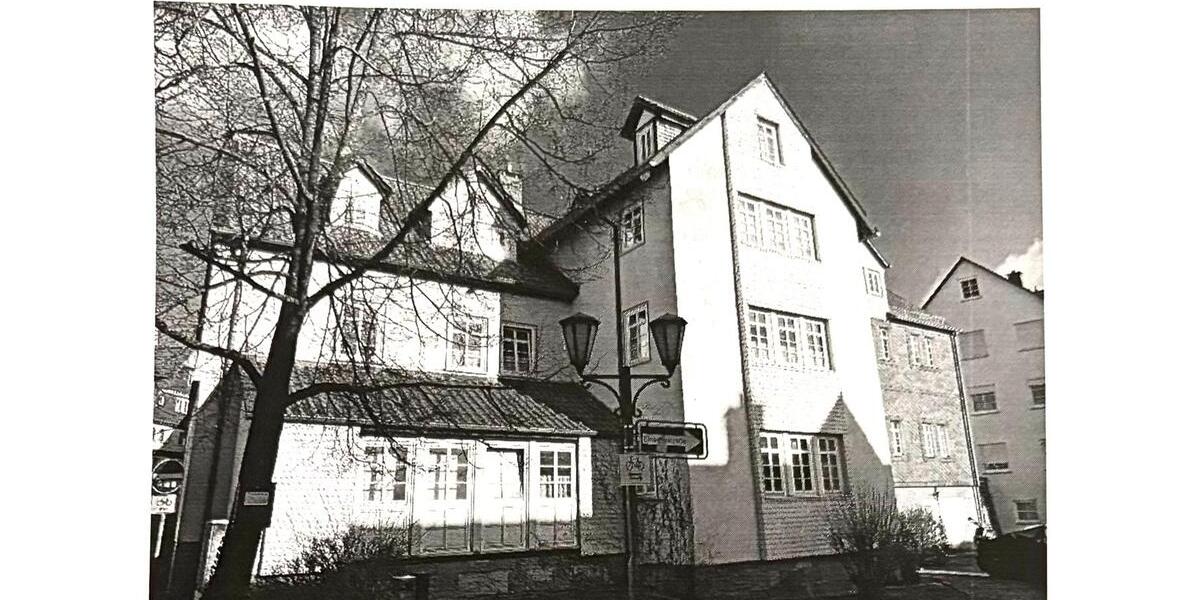 Etagenwohnung Schwalmstadt - 3 Zimmer, 62 m&sup2;, 129.000&euro; | Angebot:27103211