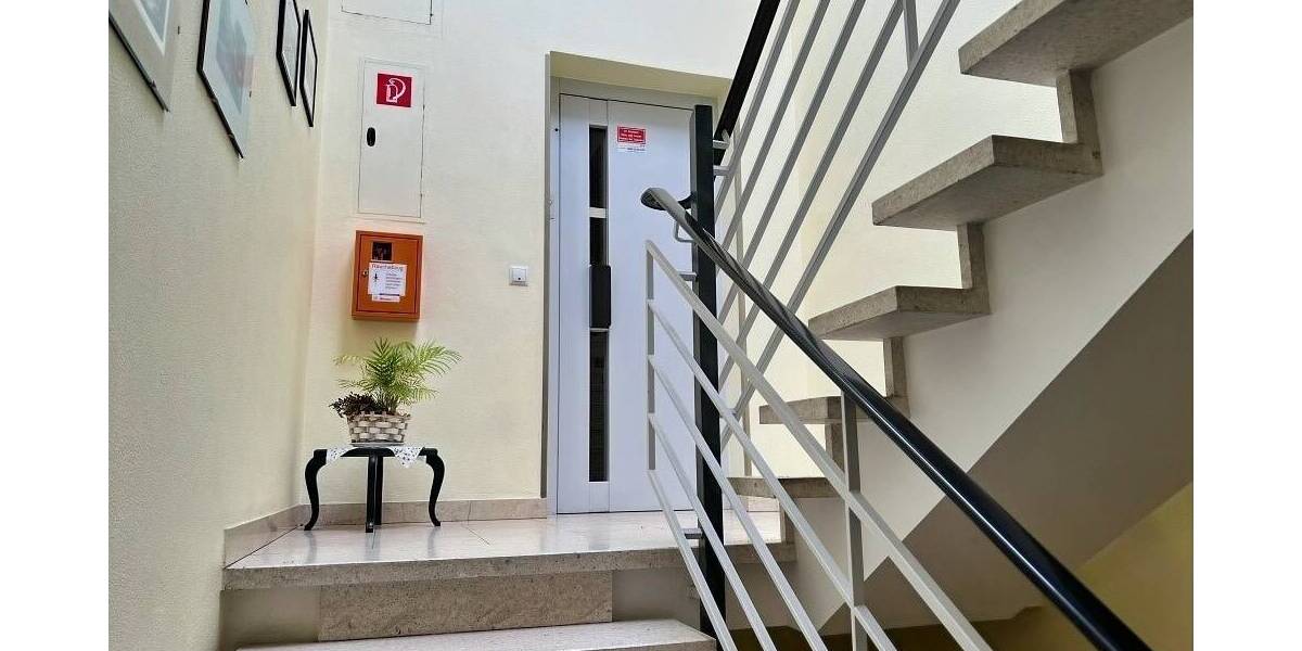 Etagenwohnung Bad Honnef Rhöndorf - 3 Zimmer, 100 m&sup2;, 300.000&euro; | Angebot:26658602