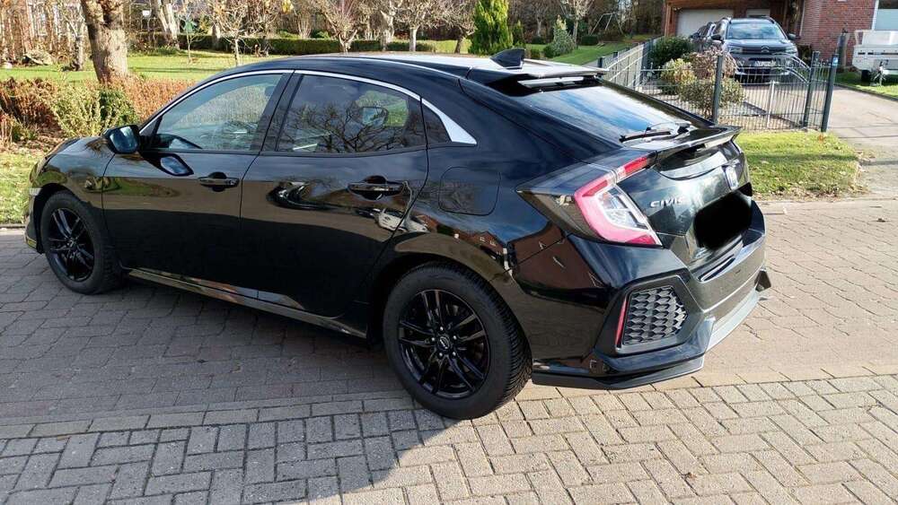 Honda Civic 74.607 km 14.500 &euro; Weener 26826