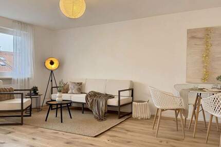 Großzügige 4-Zimmerwohnung mit Südbalkon - ruhig & sofort bezugsfrei 4 zimmer