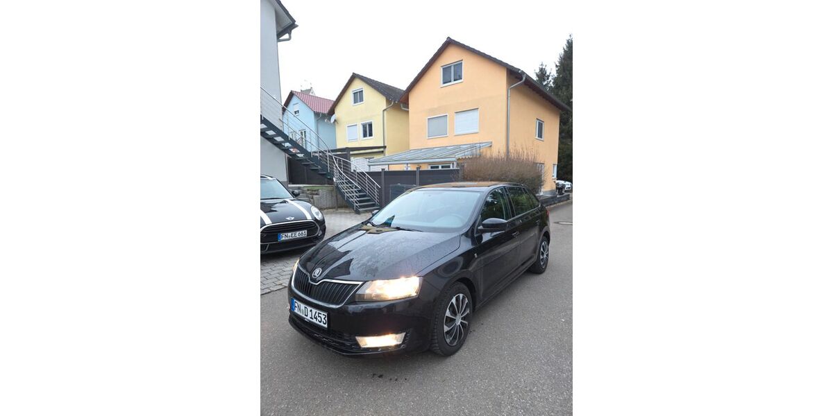 Skoda Rapid 165.000 km 4.100 &euro; Friedrichshafen 88045