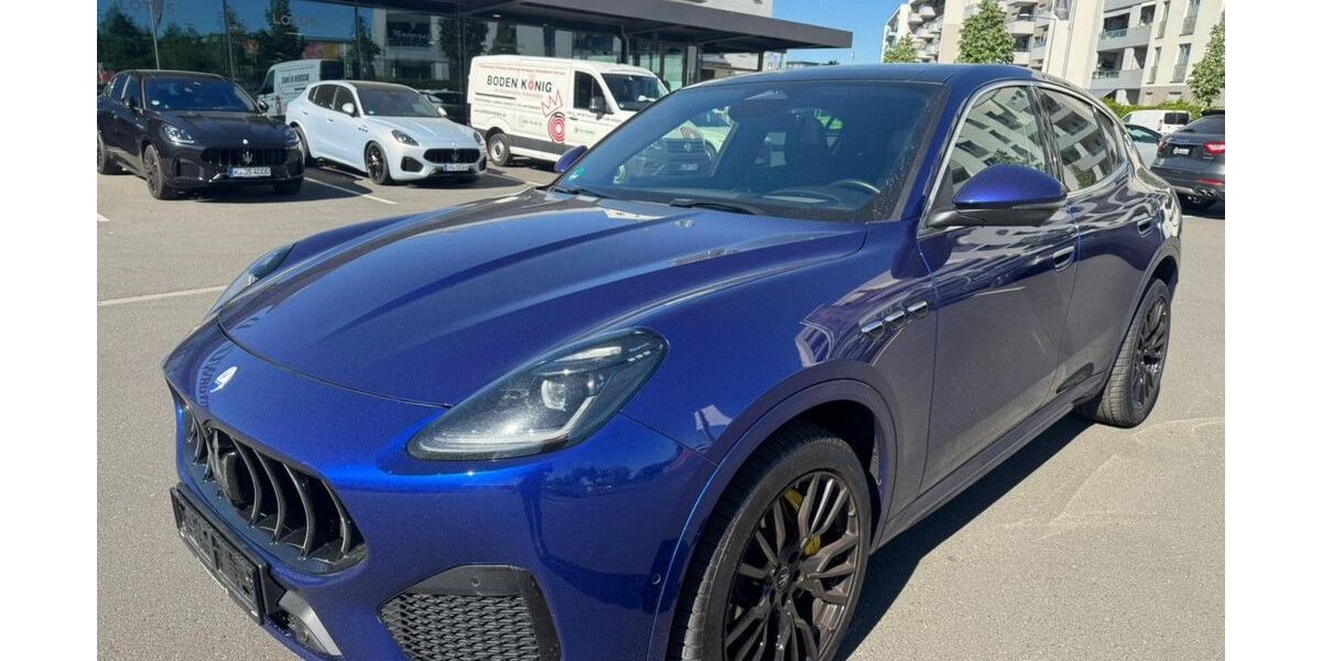 Maserati Grecale 23.686 km 58.480 &euro; Köln 50829
