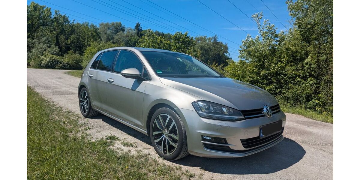 VW Golf 158.000 km 9.300 &euro; Rosenheim 83024