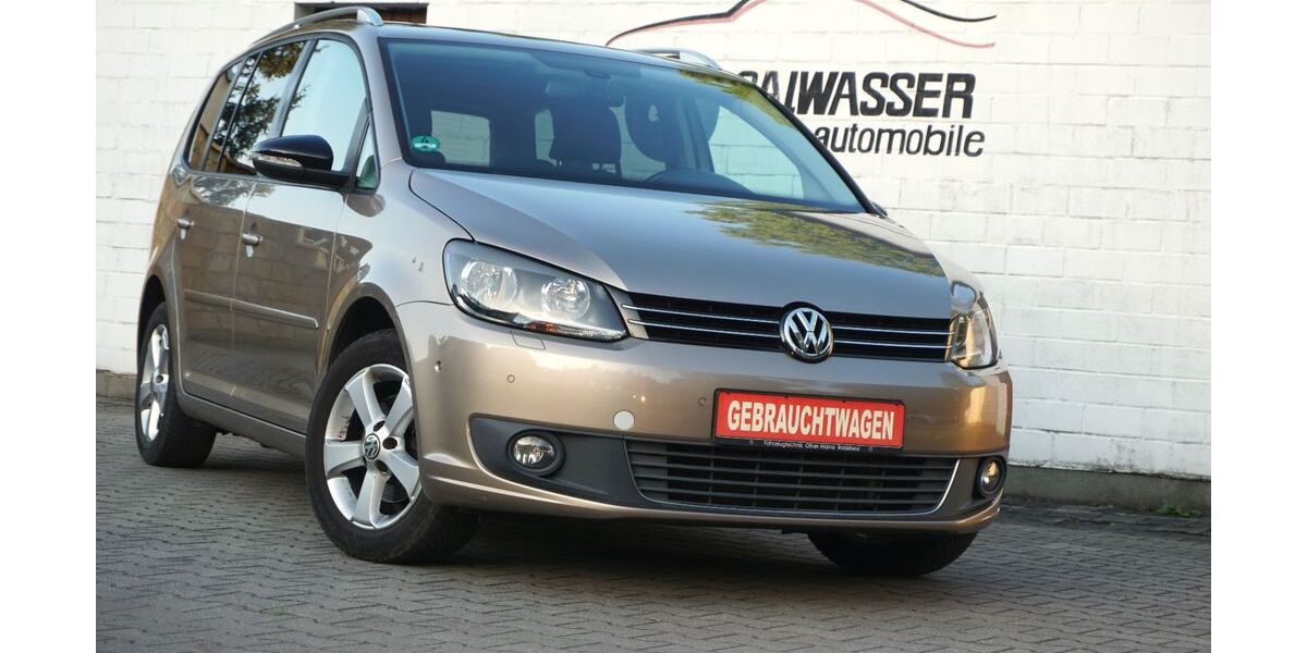 VW Touran 176.400 km 5.500 &euro; Freital 01705
