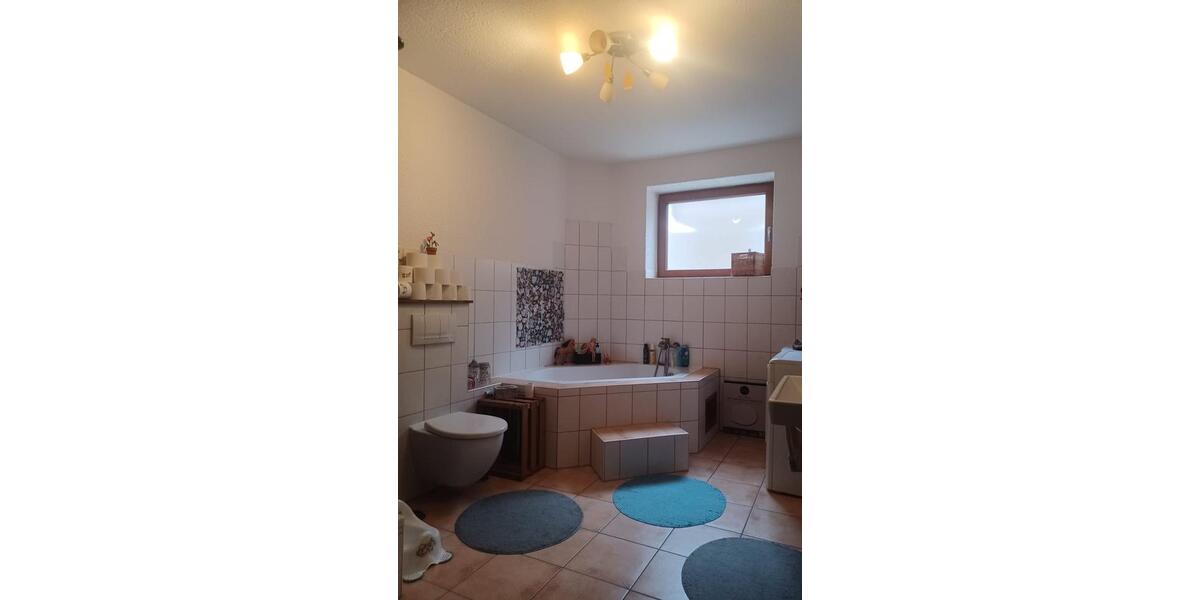 Erdgeschoßwohnung Bretten - 3 Zimmer, 83 m&sup2;, 850&euro; | Angebot:24868677