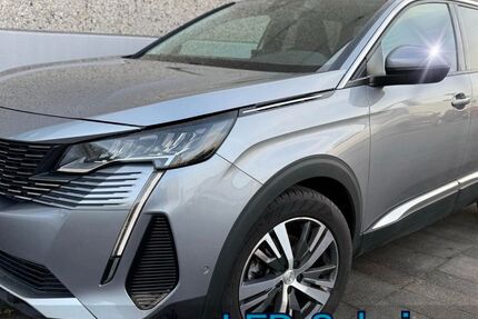 Peugeot 5008 108.000 km 17.999 &euro; Köln 50739