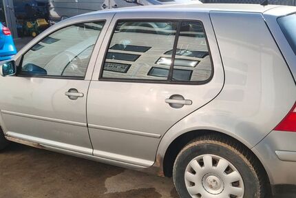 VW Golf 177.000 km 1.000 &euro; Rockenhausen 67806