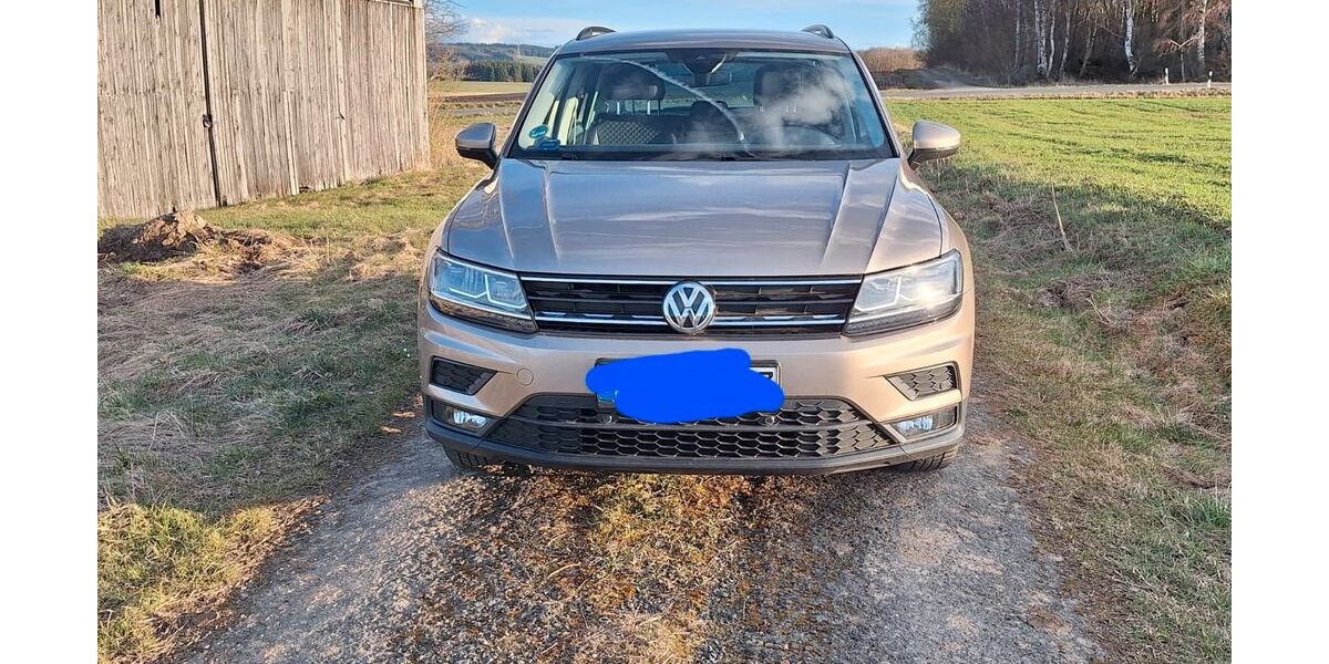 VW Tiguan 92.000 km 14.500 &euro; Arzberg 95659