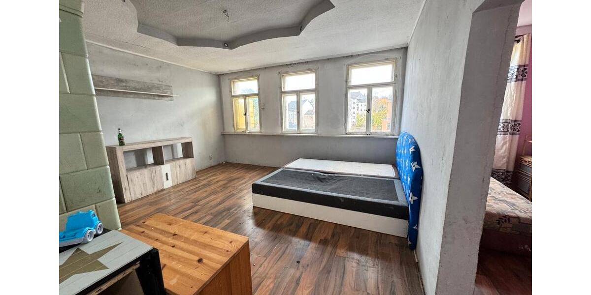 ZWEI HÄUSER, SCHUPPEN UND GARAGE 8 zimmer